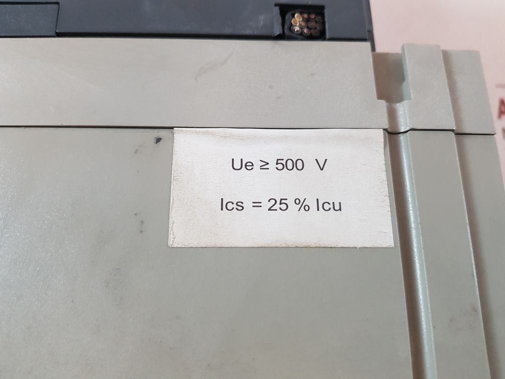 Schneider Electric Mt400/630 3 Pole Industrial Circuit Breaker