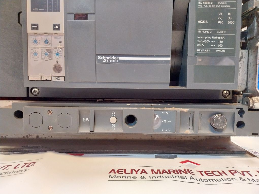 Schneider Electric Nw50 H2 Circuit Breaker Trip Unit