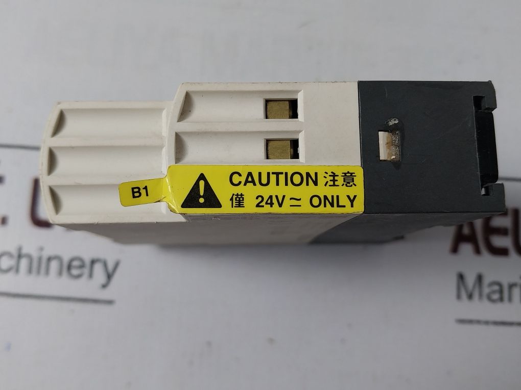 Schneider Electric Re8Ta31Bu Timer Relay 0.3S-30S