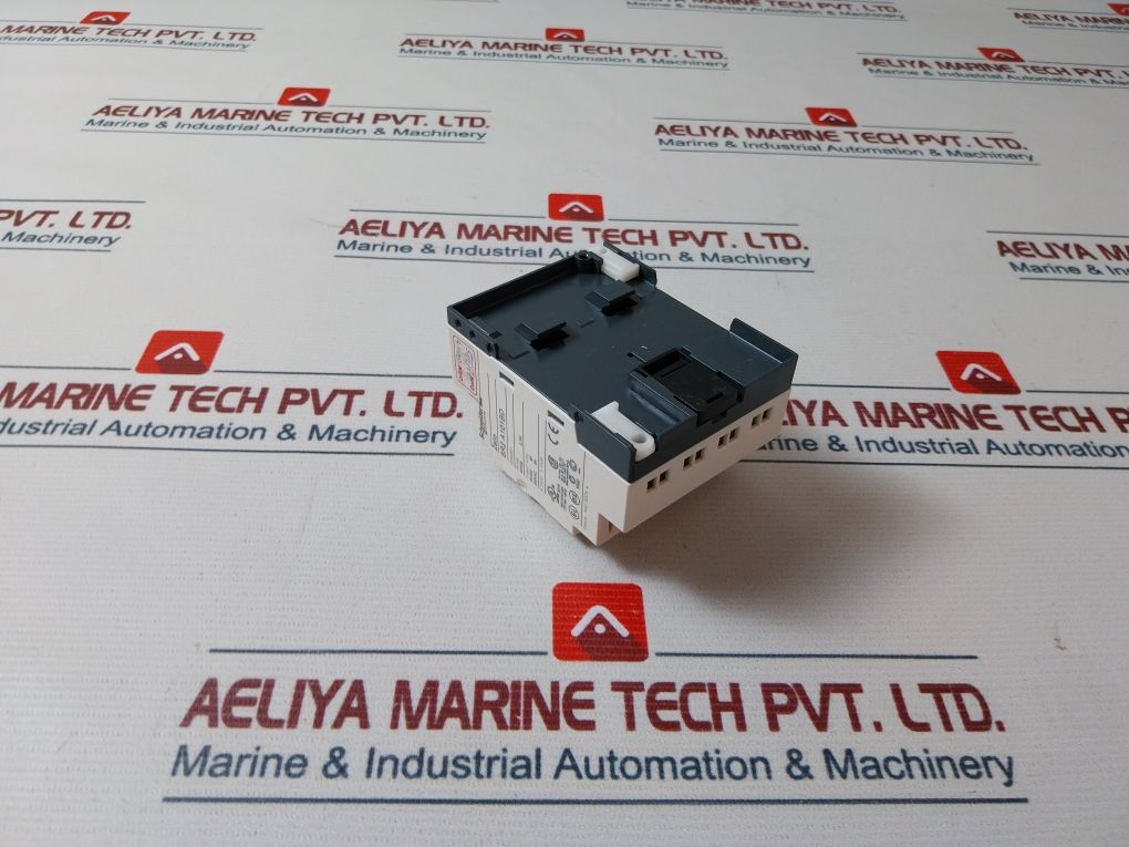 Schneider Electric Sr2 A101Bd Relay 24Vdc 2.7W