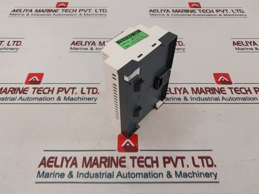 Schneider Electric Sr2 B201Fu Output Relay 50/60 Hz