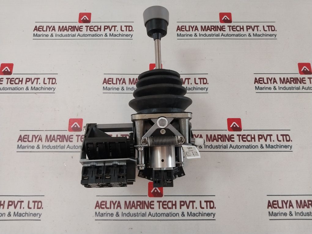 Schneider Electric Xkdf14340340 Joystick Controller