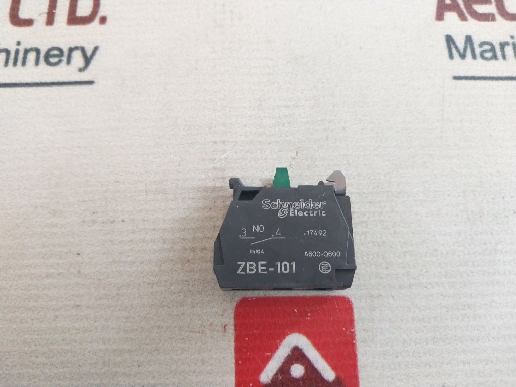 Lot Of 4X Schneider Electric Zbe-101 Contact Block
