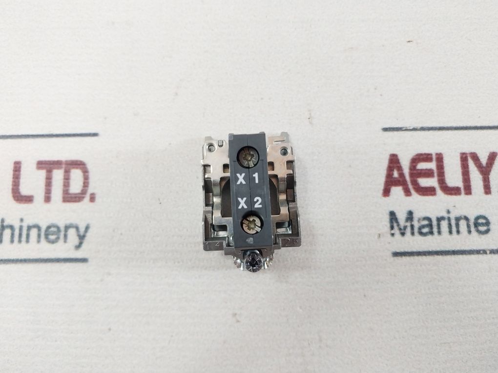 Schneider Electric Zb4 Bv6 Pilot Light Body