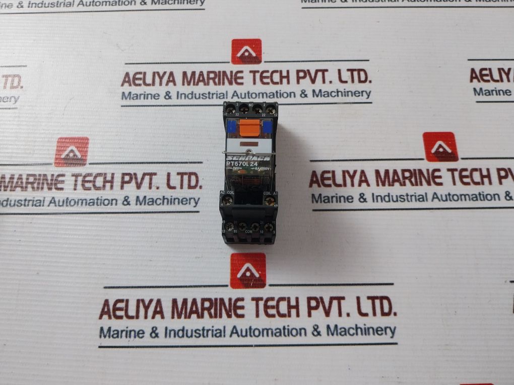 Schrack Pt570L24 Relay With Socket 24V Dc