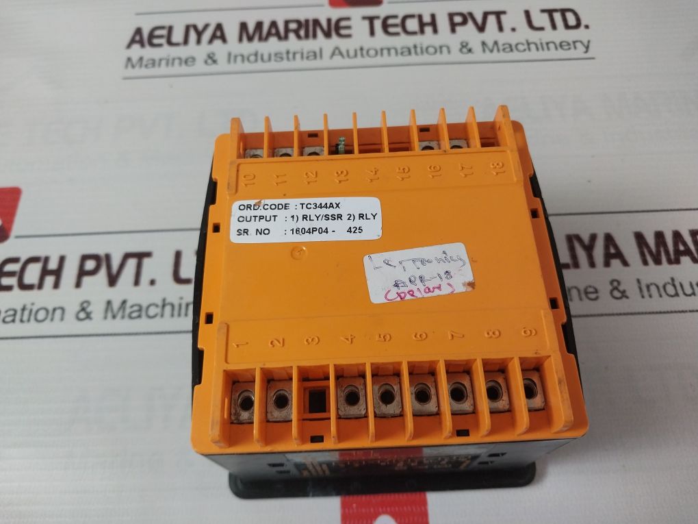 Selec Tc344Ax Digital Temperature Controller 85 To 270V Ac/Dc, 50/60Hz, 6Va