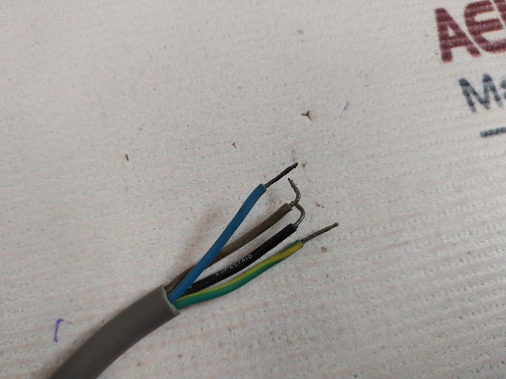 Sense Xnnn-0210 Magnetic Sensor/Switch