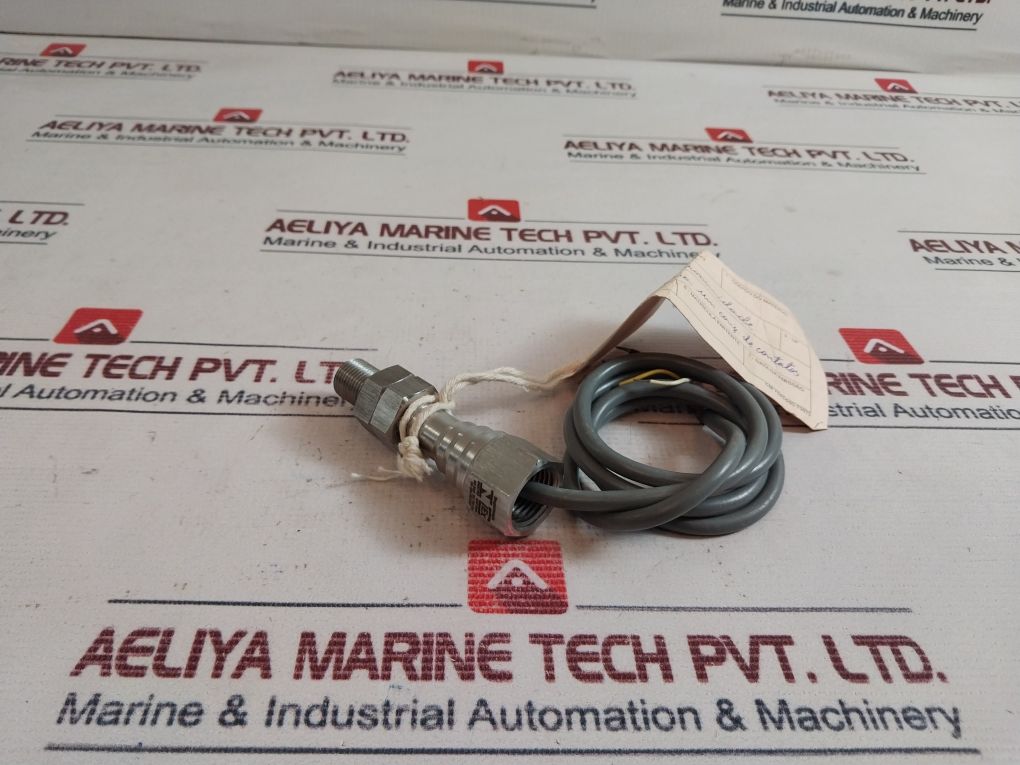 Sense Xnnn-0410 Magnetic Proximity Sensor