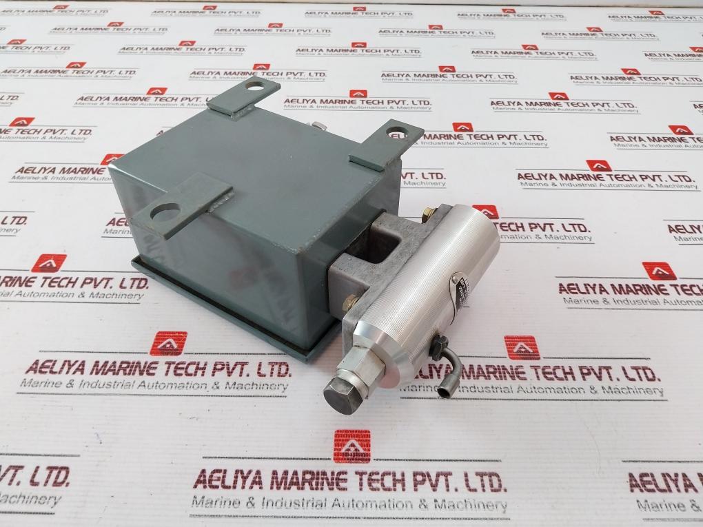 Shimadzu Fa-4A-m2 Oil Flow Alarm Fa-4A-mmd