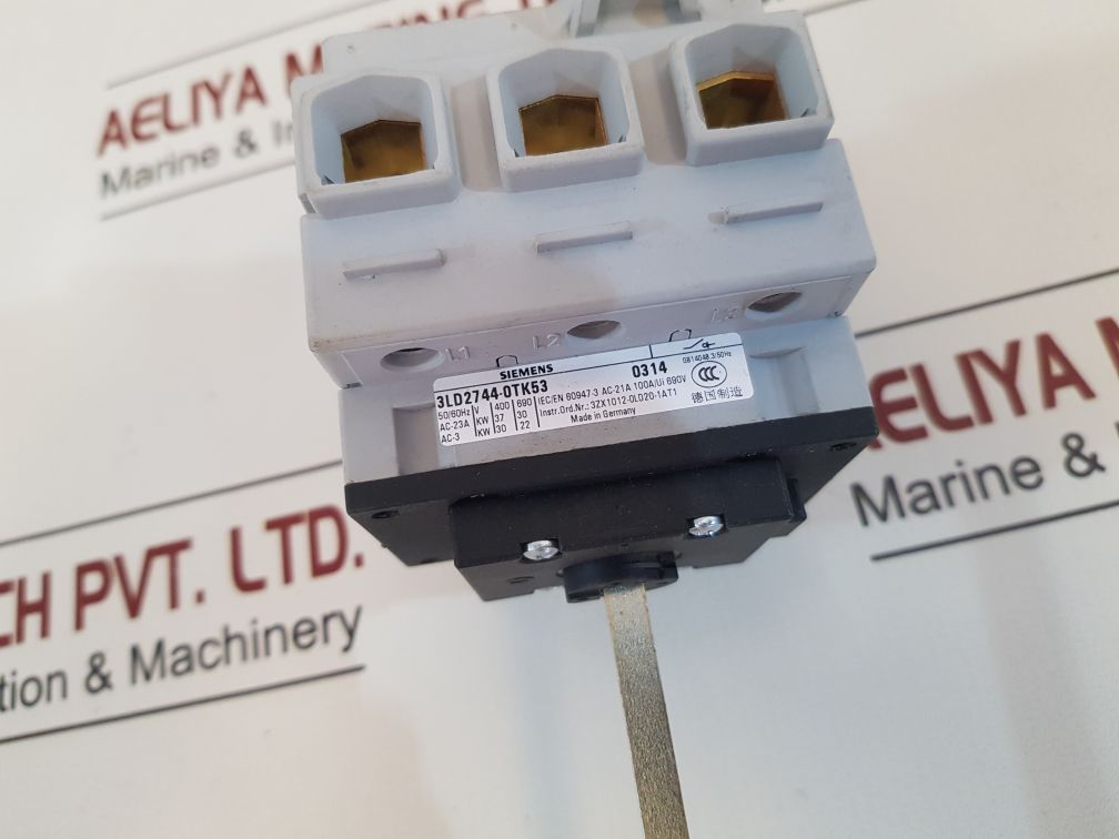 Siemens 3Ld2744-0Tk53 Main/Emerg. Stop Switch