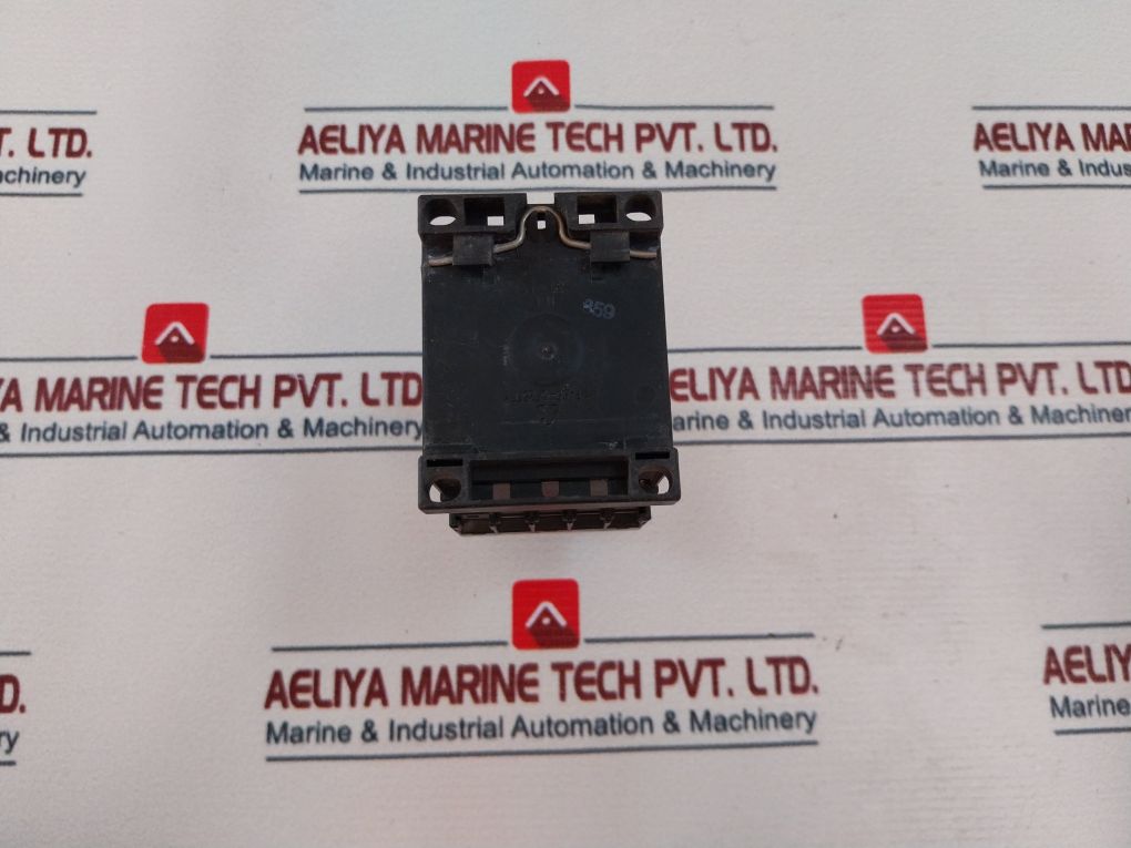 Siemens 3Rh1140-1Bb40 Auxiliary Contactor With 3Rh1911-1Ga22 Contact Block