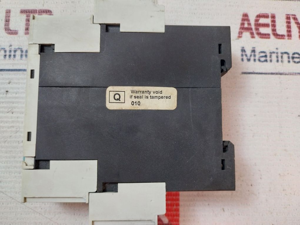 Siemens 3Rp1533-1Ap30 Timing Relay
