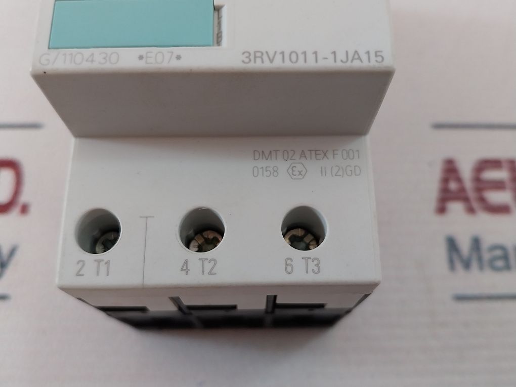 Siemens 3Rv1011-1Ja15 Sirius Motor Protection Circuit Breaker 130A