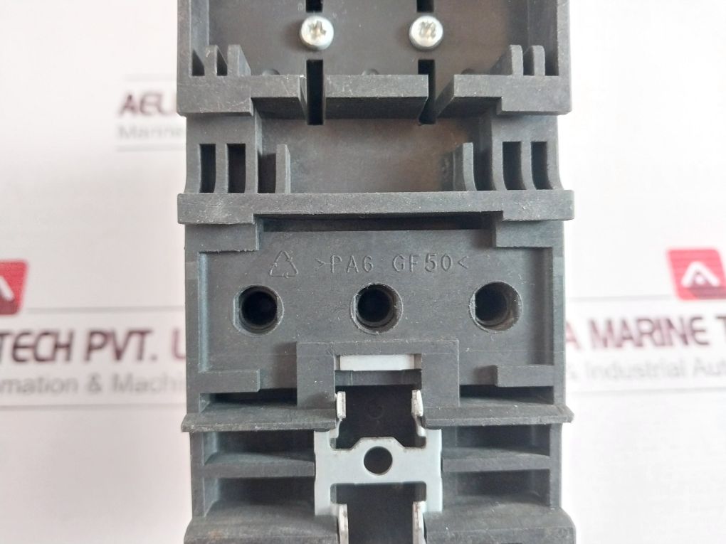Siemens 3Rv1041-4Ja10 Plastic Case Circuit Breaker