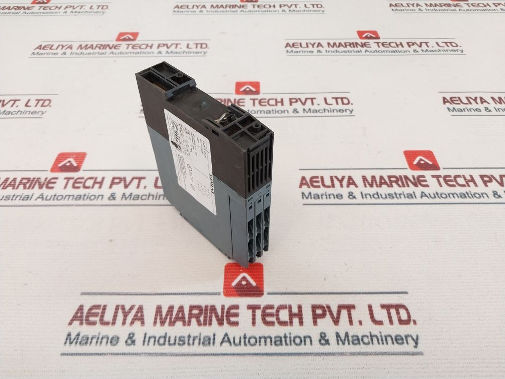 Siemens 3Sk1111-1Ab30 Safety Relay 300V