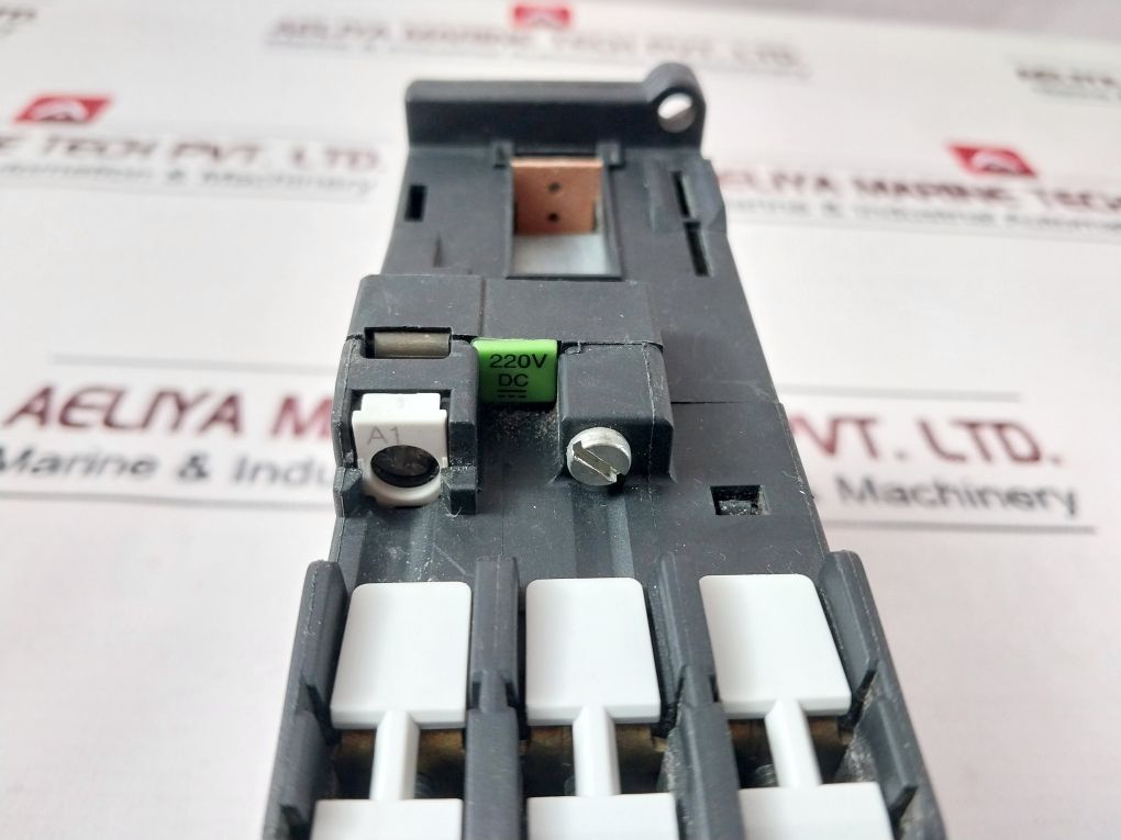 Siemens 3Tf33 Air Break (Power) Contactor 220V Dc