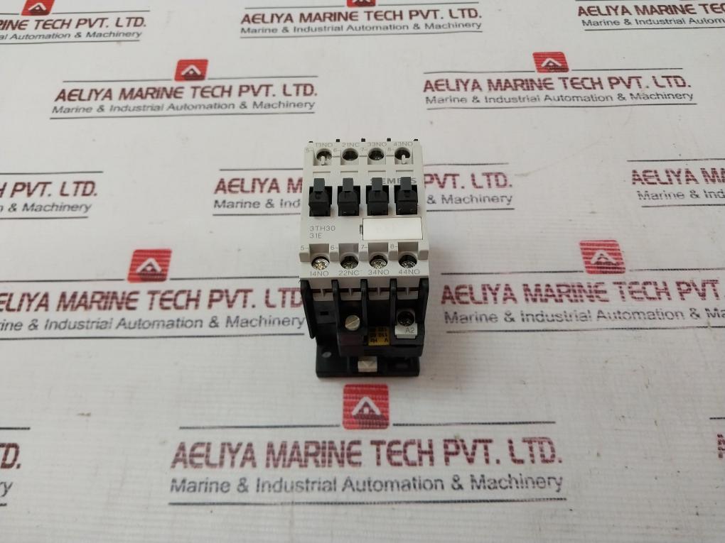 Siemens 3Th30 31-0A Air Break (Aux) Contactor Relay 132V 50-60Hz