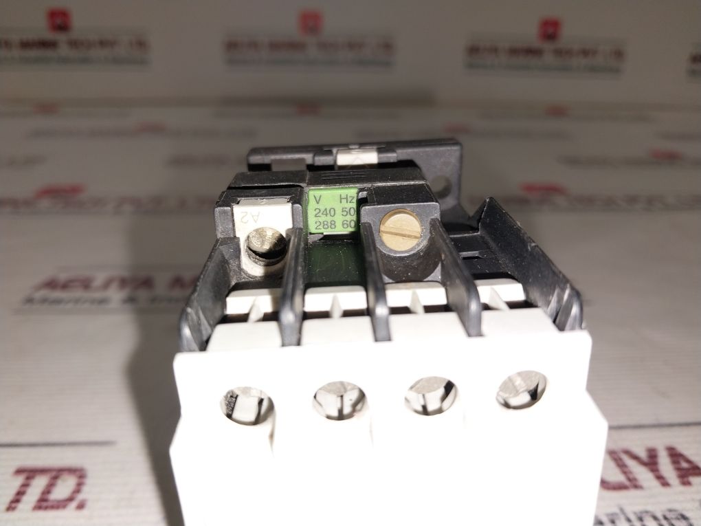 Siemens 3Th30 Air Break Contactor Relay 240-288V
