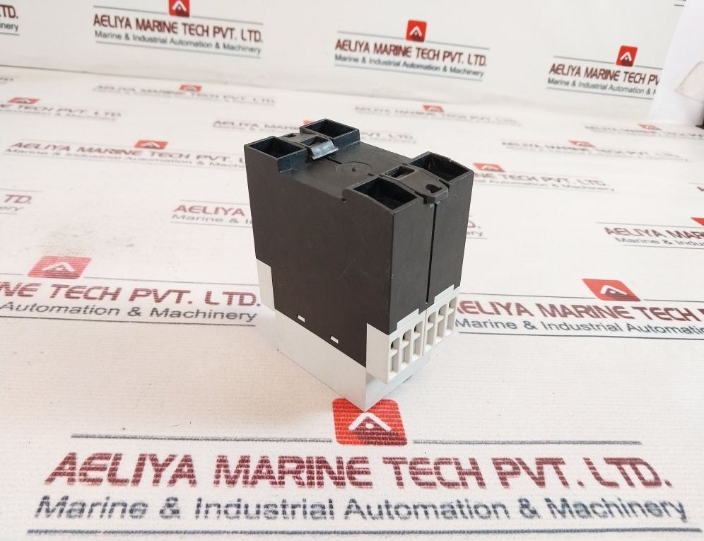 Siemens 3Ug30-13-1Br60 Monitoring Relay 480Vac 50/60Hz
