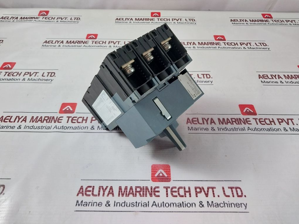 Siemens 3Va1225-4Ef32-0Aa0 Circuit Breaker