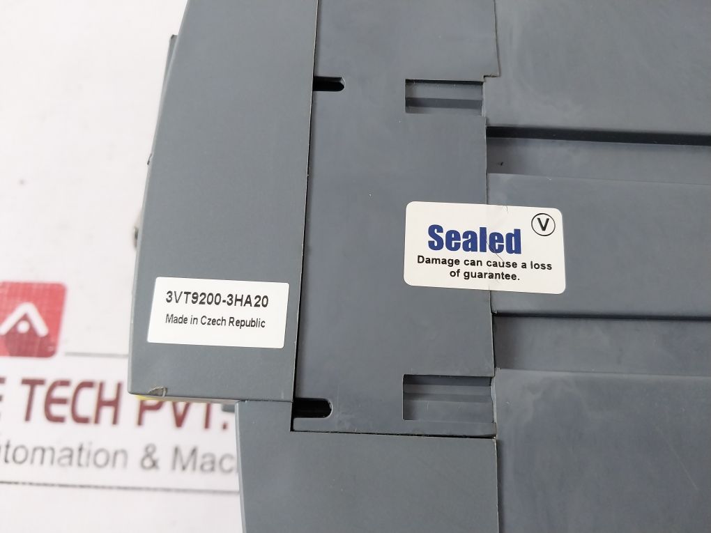 Siemens 3Vt2725-2Aa36-0Aa0 Circuit Breaker 3Vt2