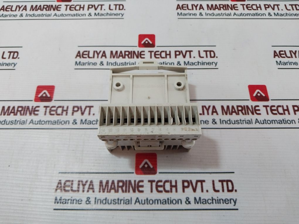 Siemens 3Wl9111-0Ab03-0Aa0 Circuit Breaker Accessories 10A 250V