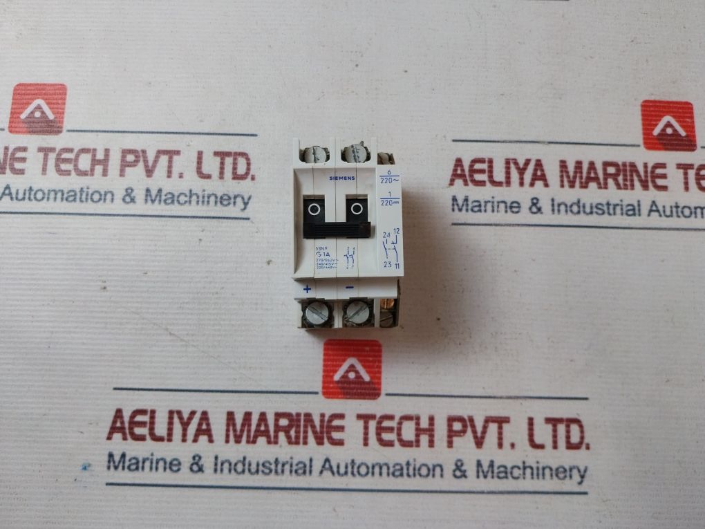 Siemens 5Sn9 G 1A Circuit Breaker 220/440V~
