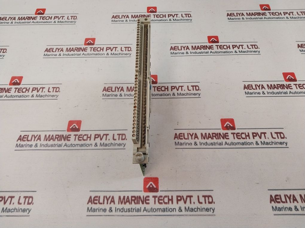 Siemens 6Es5451-4Ua13 Digital Output Module 94V-0