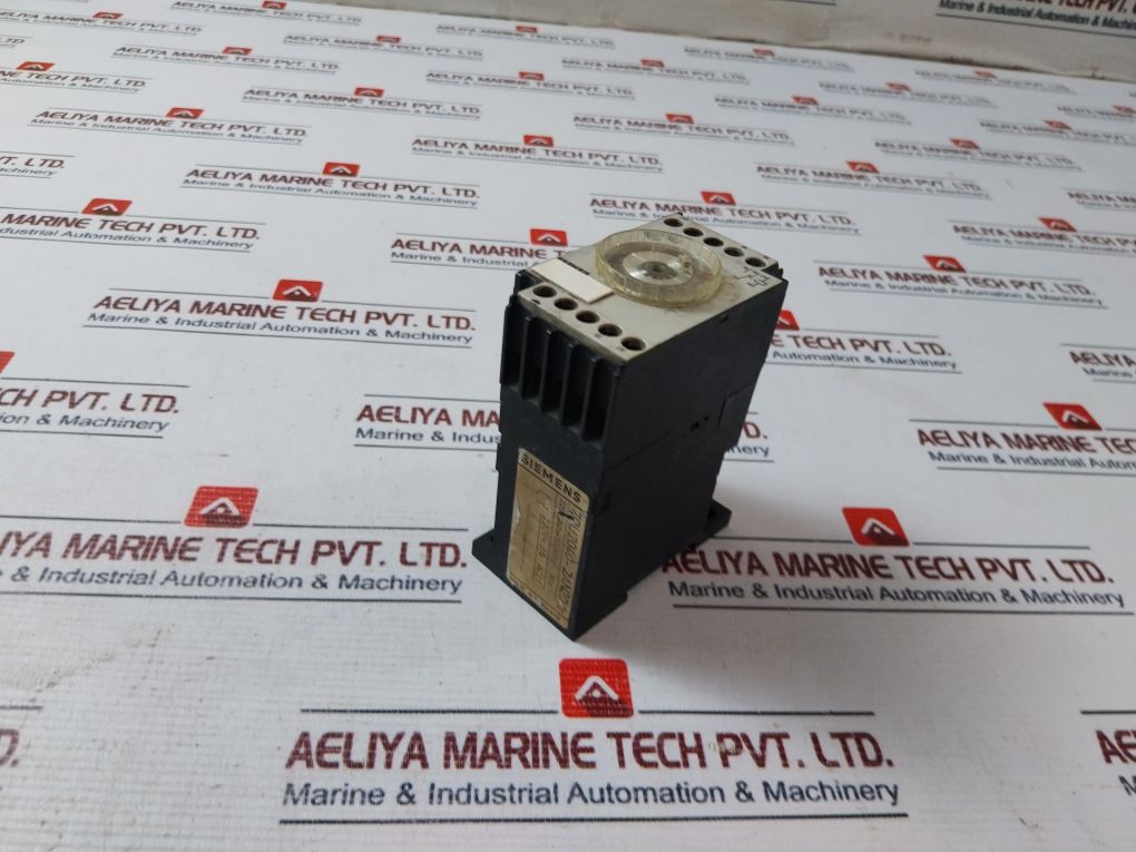 Siemens 7Pu2040-2An20 Time Relay Changer Setting 220/240V, 50/60Hz