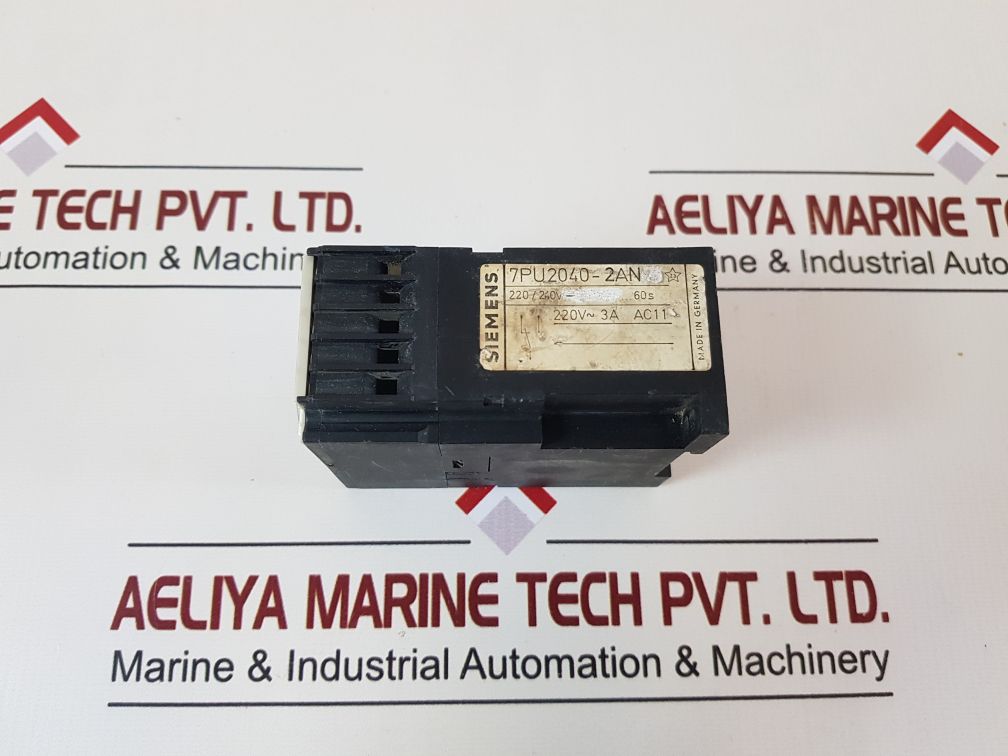 Siemens 7Pu2040-2An Time Relay