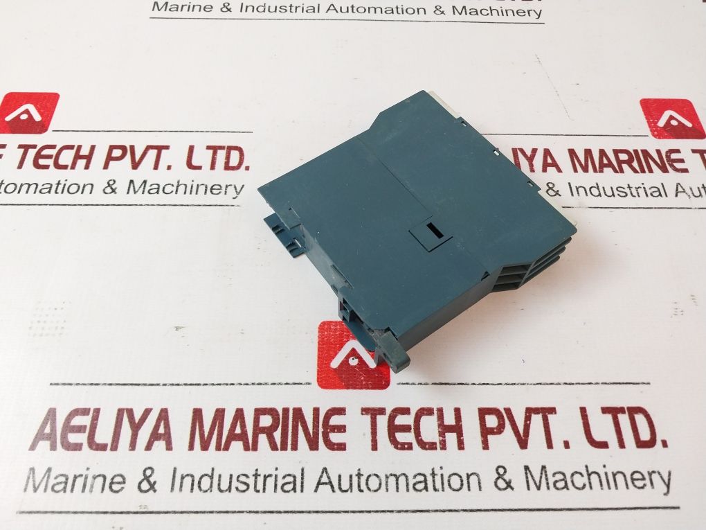 Siemens 7Pu6220-7Nn20 Time Relay Free Shipping By Express