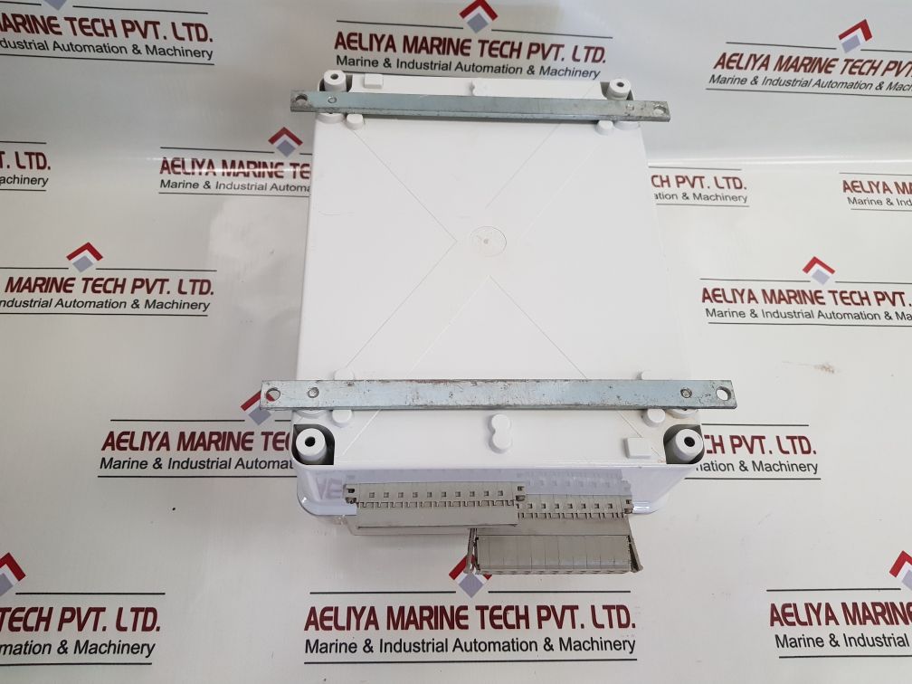 Siemens 7Sp8014 Overcurrent-reverse Power Protection