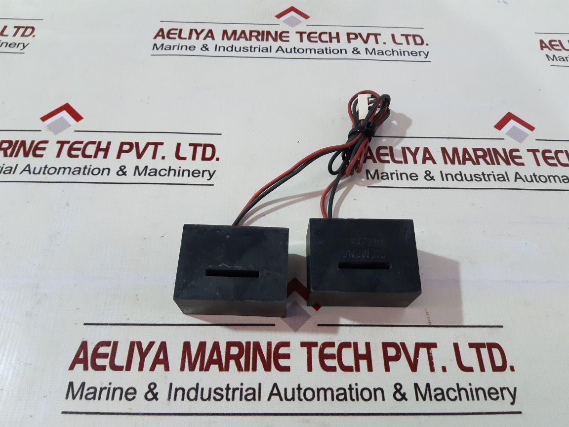 Siemens C751-02-35 Current Transformer Set