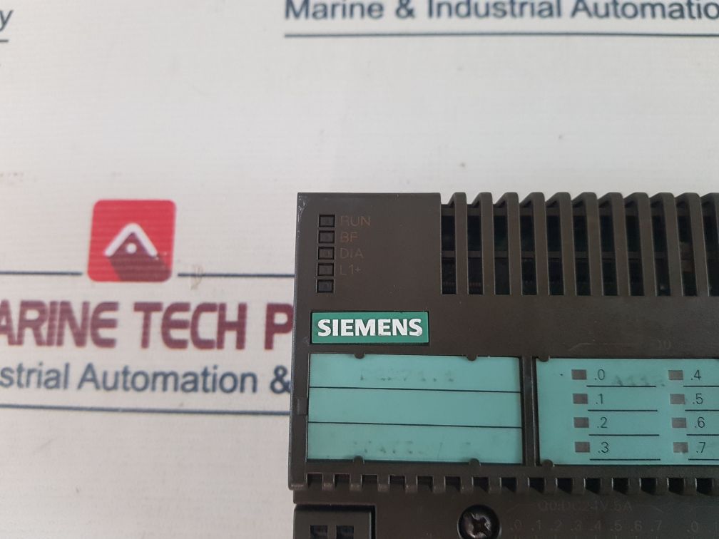 Siemens Et 200B-24Di/8D0 / 133-0Bn01-0Xb0 / 193-0Cb10-0Xa0 Module