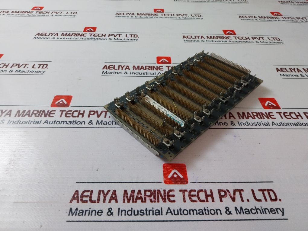 Siemens J31070-a4452-f009-b1-85 Backplane Board