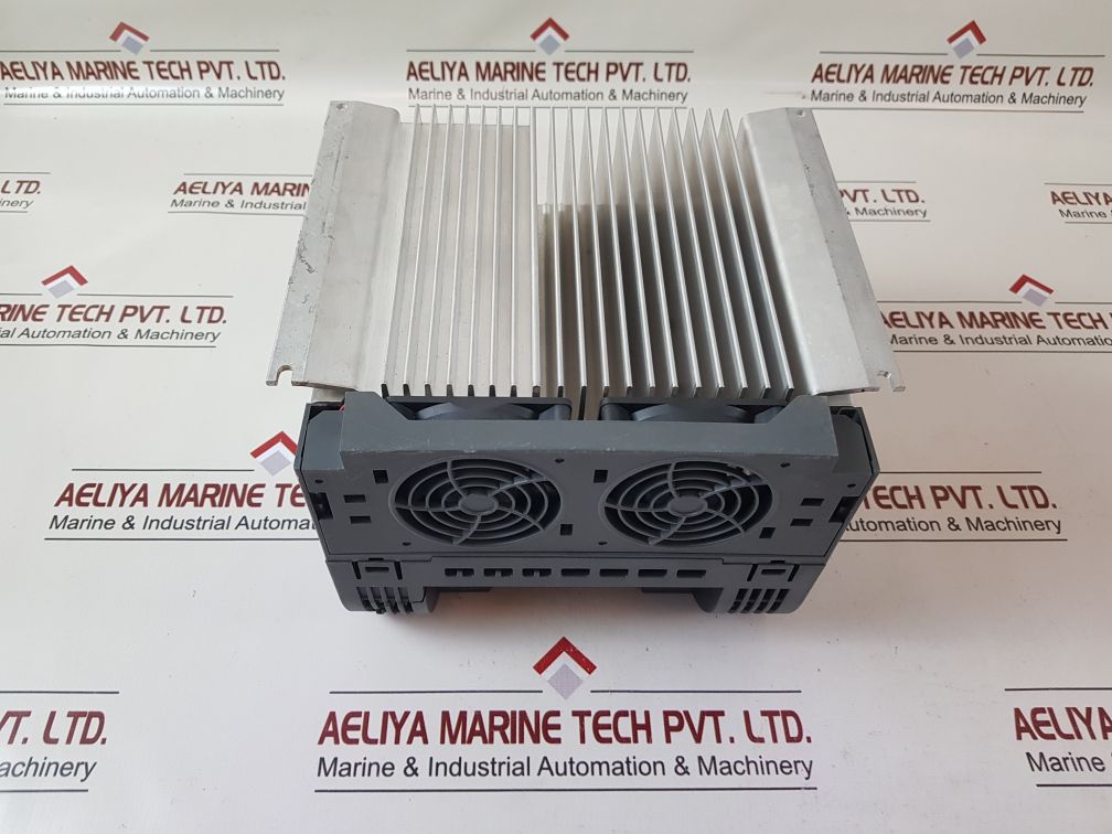 Siemens Sinamics V20 6Sl3210-5Be27-5Uv0 Drive Module