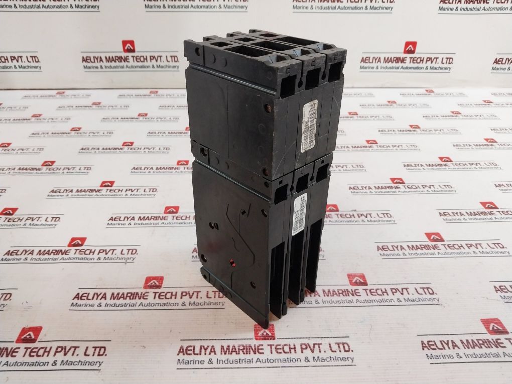 Siemens Ta1E6125 Current Limiting Circuit Breaker 600V 125A