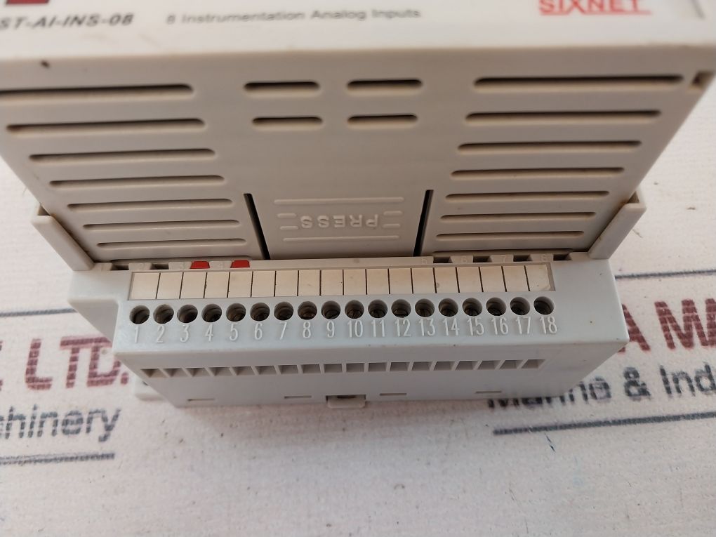 Sixtrak St-ai-ins-08 Analog Module