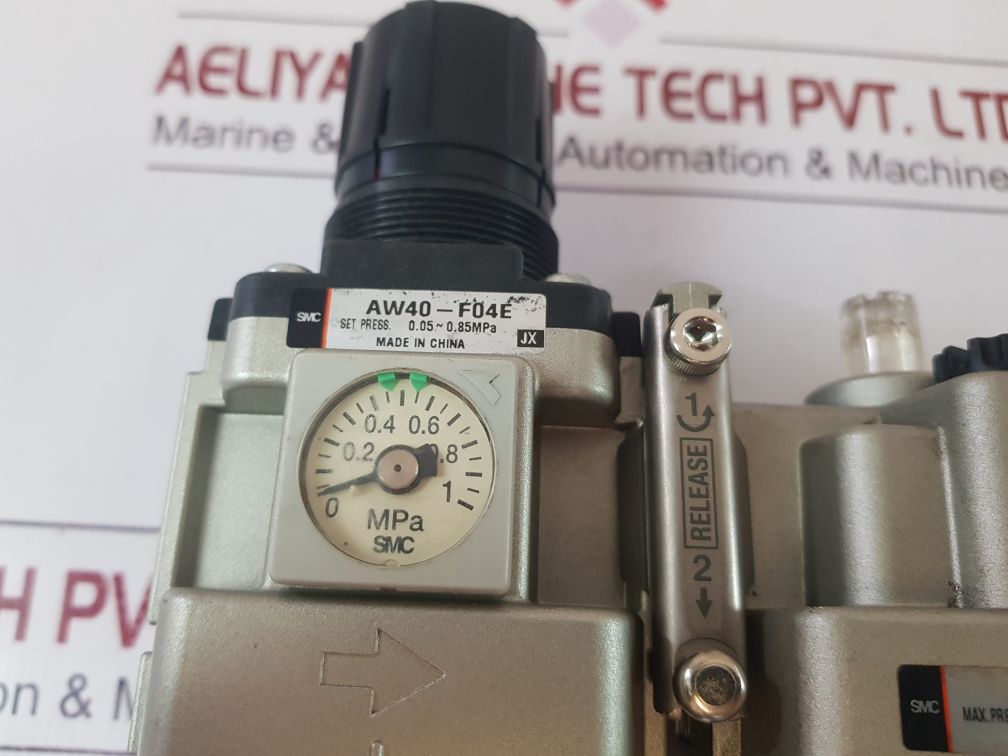 Smc Aw40-f04E Filter RegulatorController With Al40-f04 Lubricator