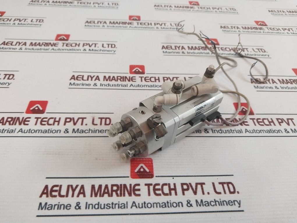 Smc Cdqskb20D-p5359-25 Pneumatic Air Cylinder