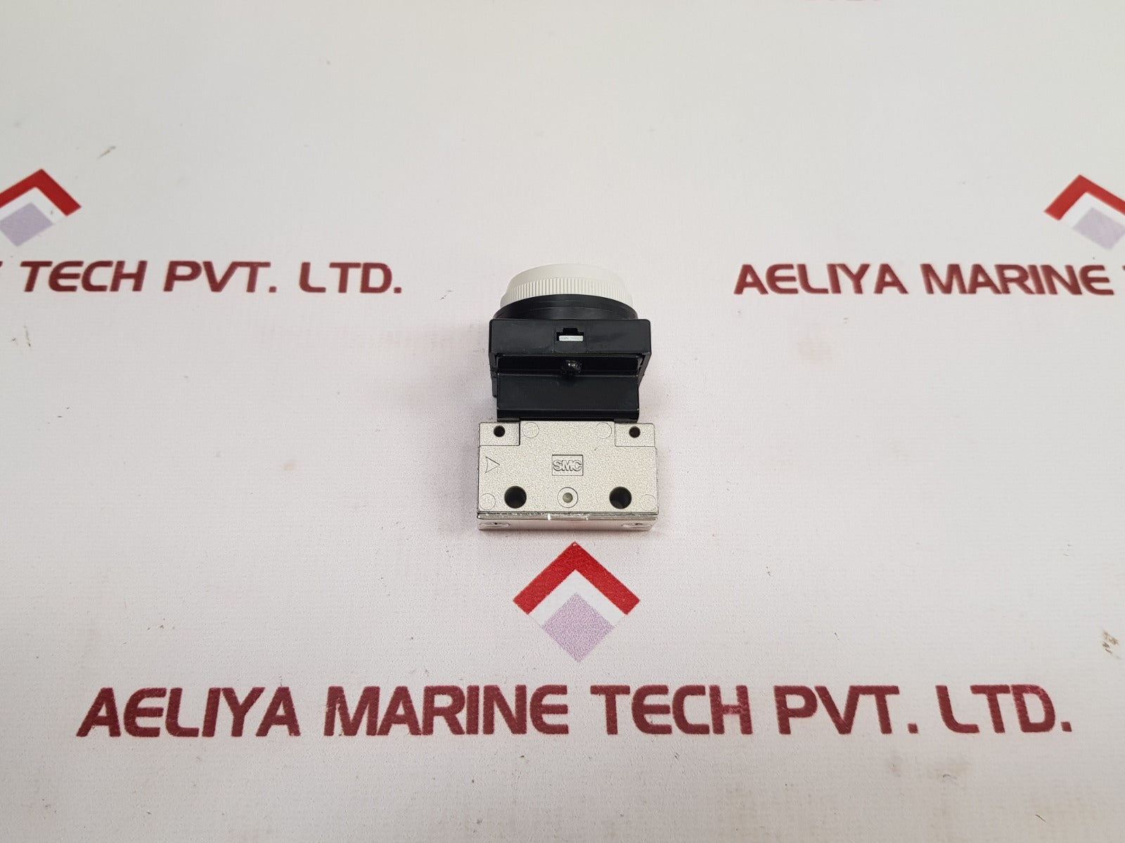 Smc Vm130-01-33R Valve Max. Pr. 1.0Mpa