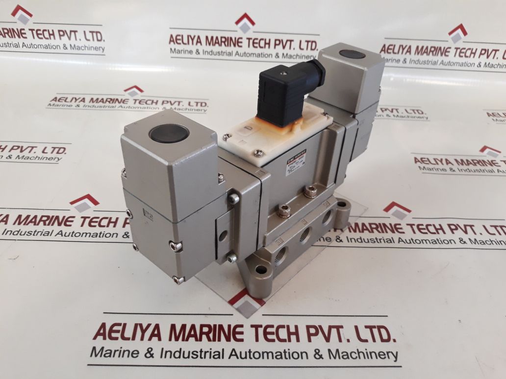 Smc Vp4250-033D Solenoid Valve