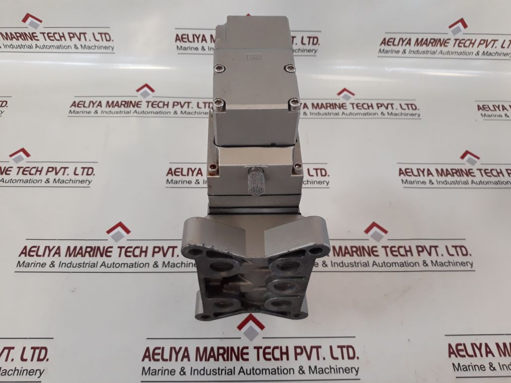 Smc Vp4450-033D Solenoid Valve