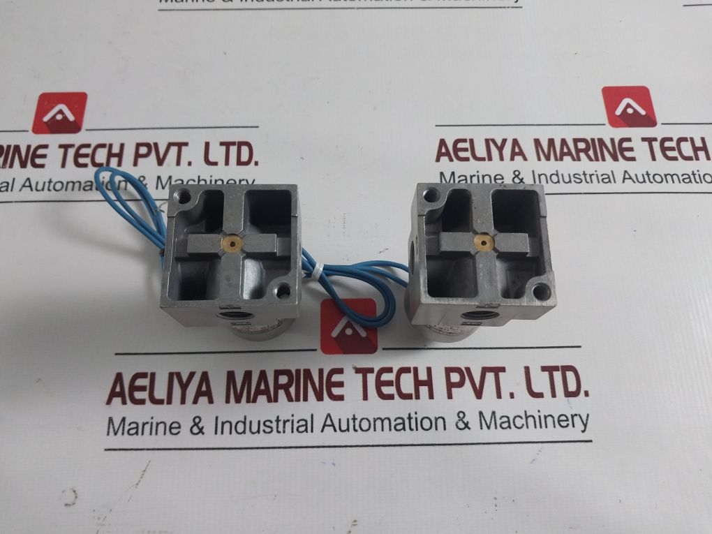 Smc Vt315-021G Solenoid Valve