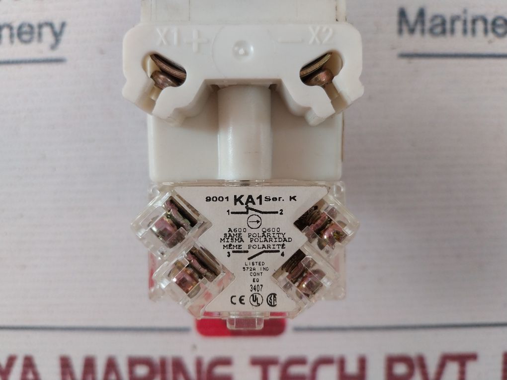 Square D 9001K3L35Lggh13 Illuminated Pushbutton