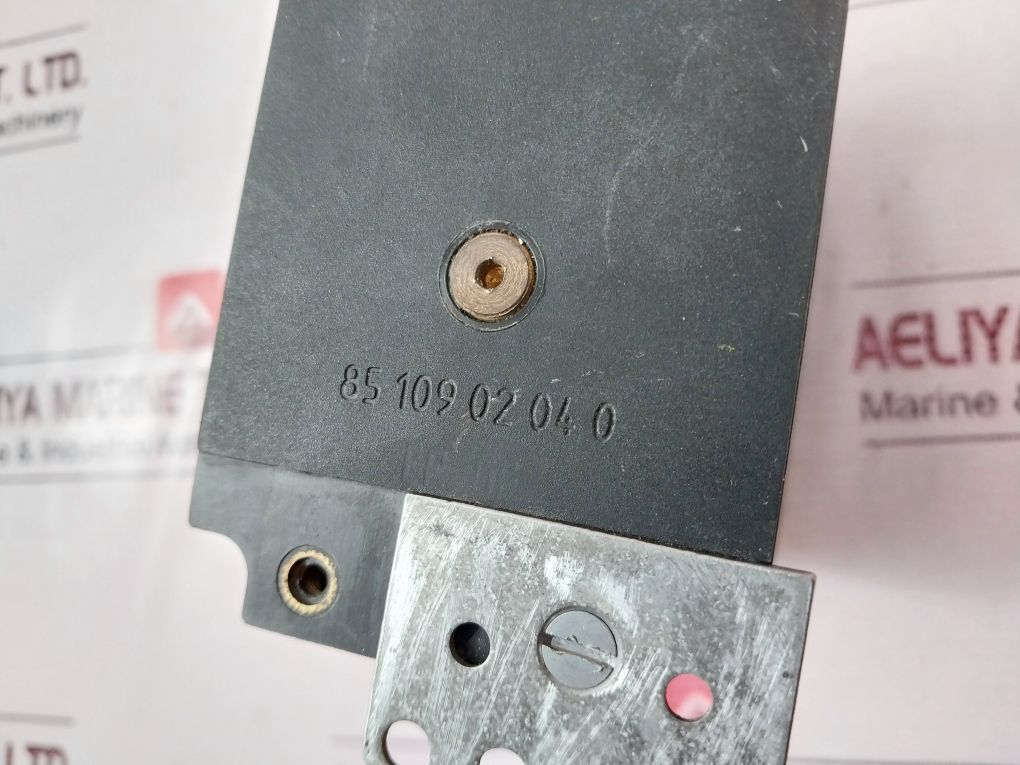Stahl 8510/122-03-131-210 Contactor 20A