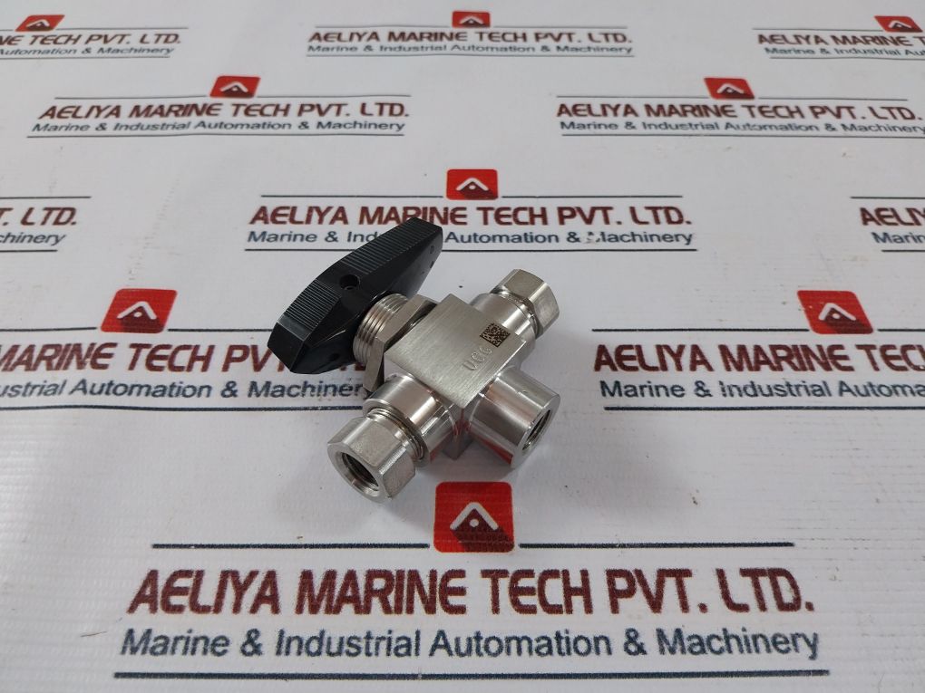 Swagelok Ss-83Xtf4 3-way Ball Valve