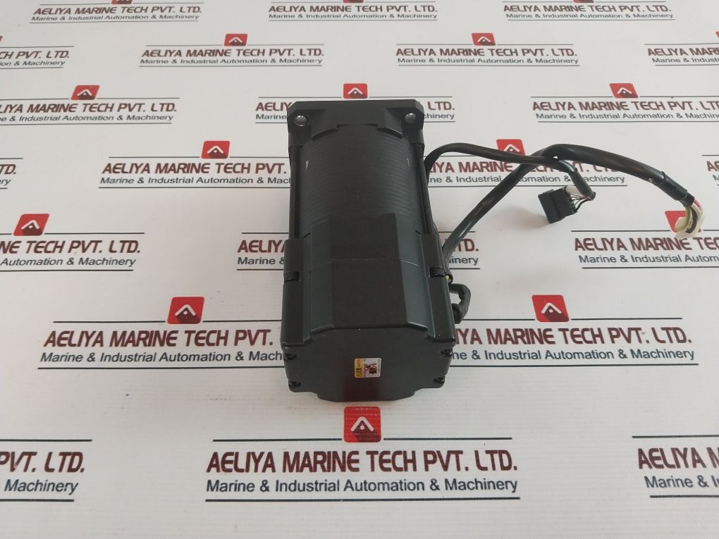 Tamagawa Seiki Ts 4514N4025E200 Ac Servo Motor 800W 200V