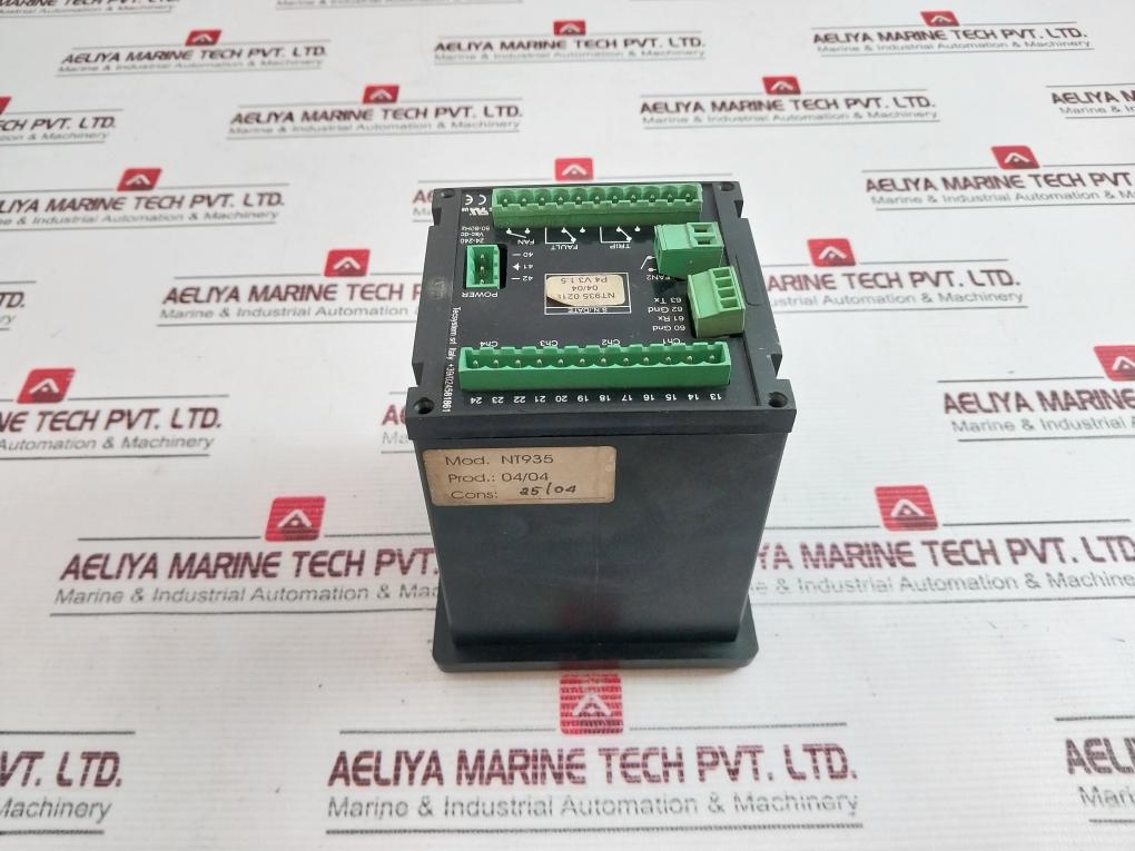 Tec System Nt935 Digital Temperature Controller 24-240 Vac-dc 50-60 Hz