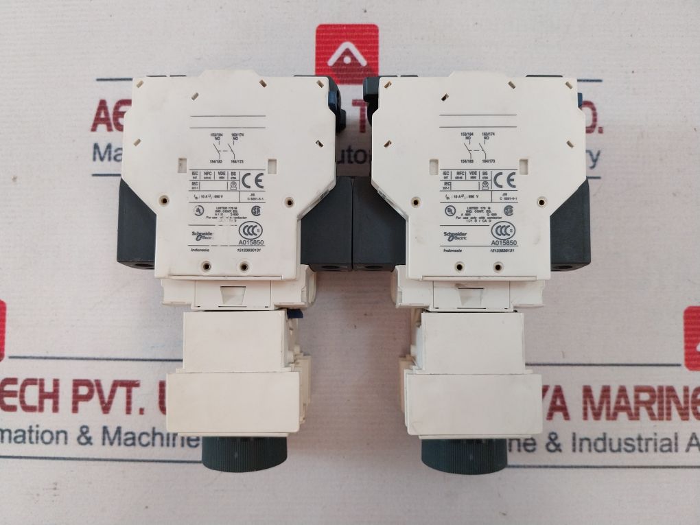 Telemecanique A013250 Contactor With Ladt0 Auxiliary Contact Block Lad4Rcu Transient Suppressor Lad8N20 Contact Block